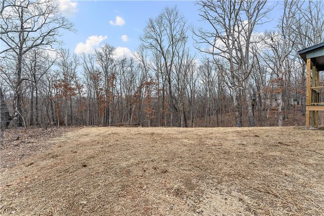 18 Dunstable Drive, Bella Vista, AR 72714