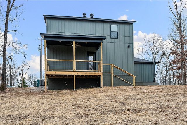 18 Dunstable Drive, Bella Vista, AR 72714