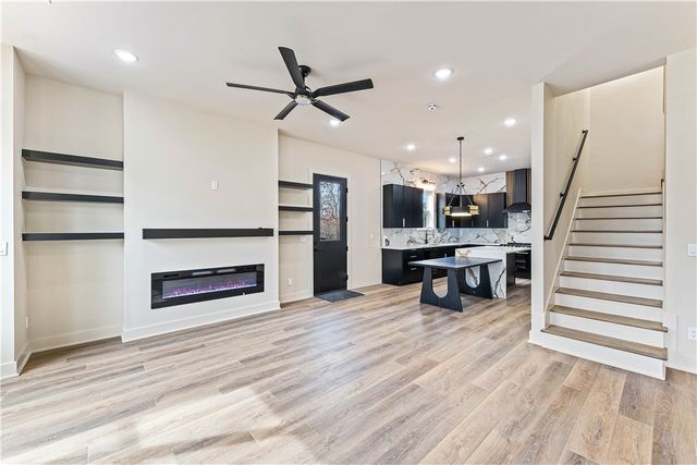 18 Dunstable Drive, Bella Vista, AR 72714