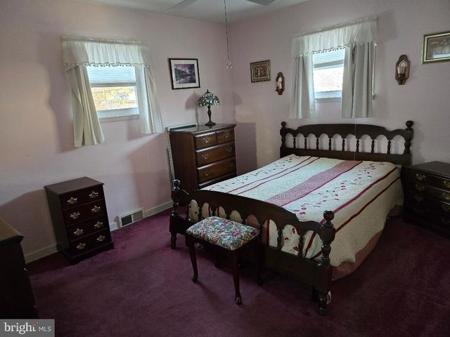 616 BEECHWOOD RD, Willow Grove, PA 19090