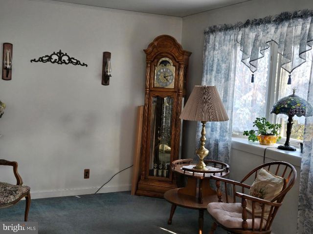 616 BEECHWOOD RD, Willow Grove, PA 19090