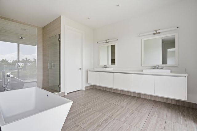 16570 Sunset Way, Weston, FL 33326