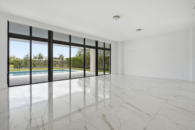 16570 Sunset Way, Weston, FL 33326