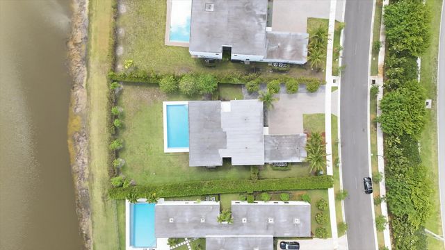 16570 Sunset Way, Weston, FL 33326