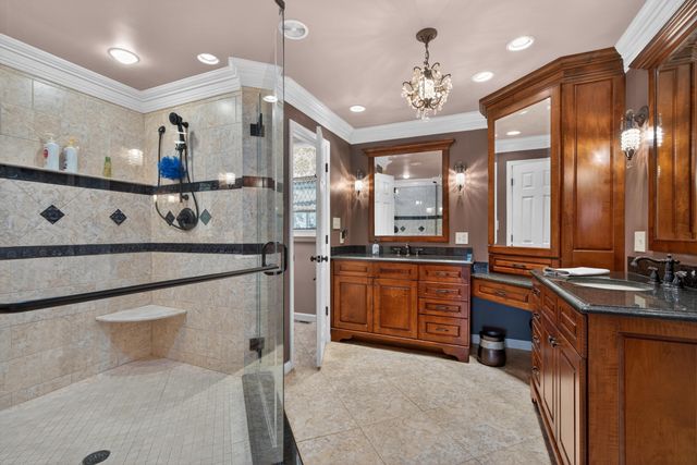 202 S Stourbridge Road, Versailles, KY 40383