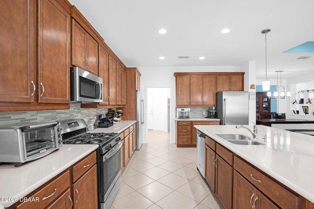 193 Island Breeze Avenue, Daytona Beach, FL 32124