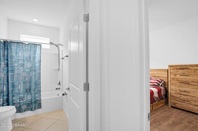 193 Island Breeze Avenue, Daytona Beach, FL 32124