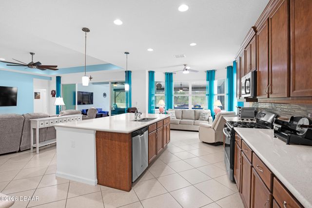 193 Island Breeze Avenue, Daytona Beach, FL 32124