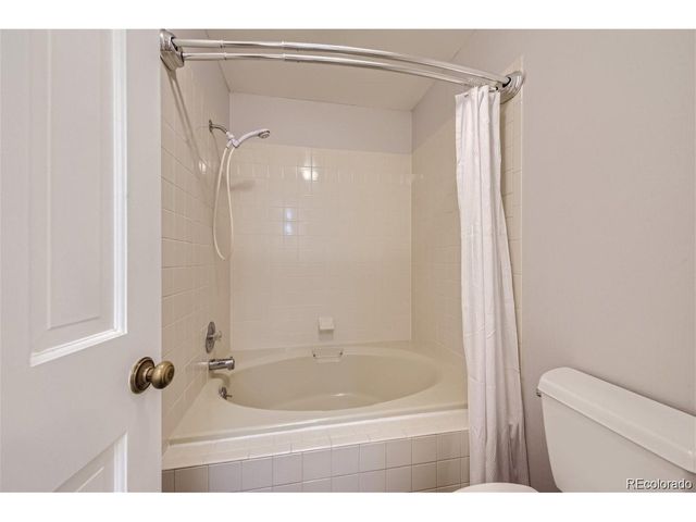 2993 W Long Dr D, Littleton, CO 80120