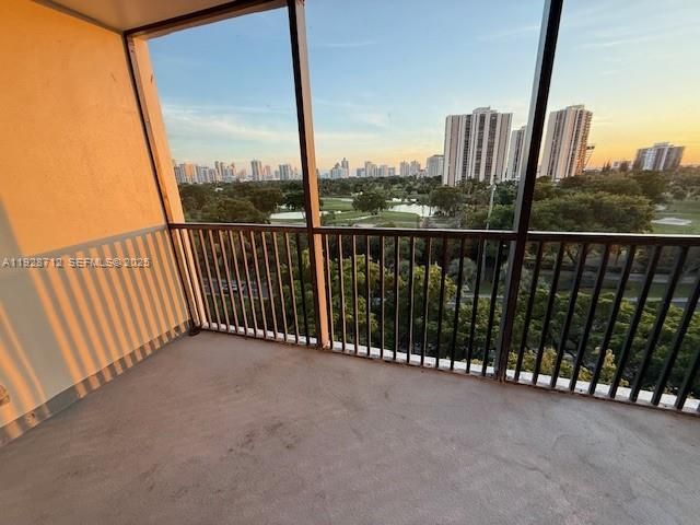 3301 N Country Club Dr 803, Aventura, FL 33180