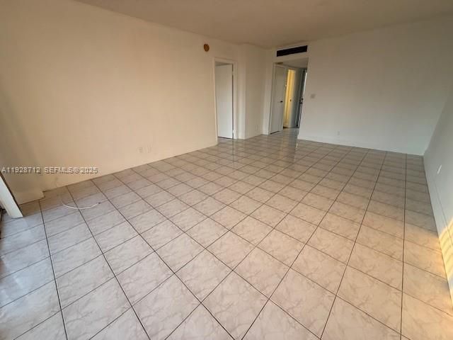 3301 N Country Club Dr 803, Aventura, FL 33180