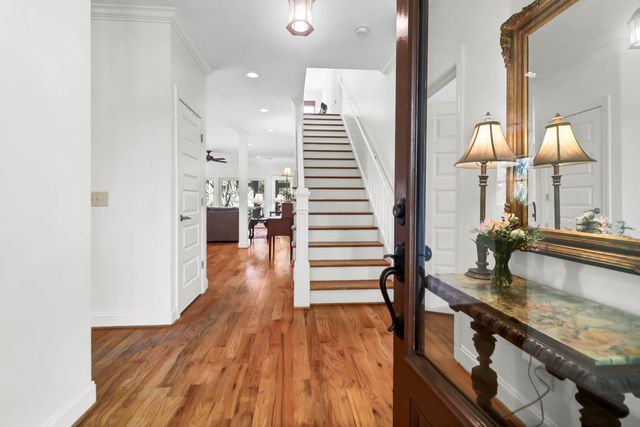 29 Morrison Avenue, Mcclellanville, SC 29458