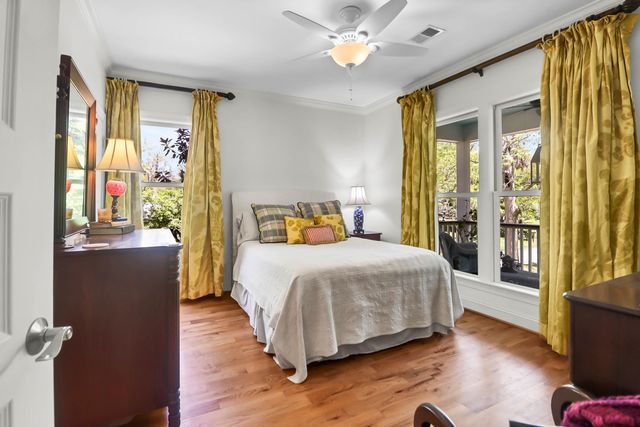 29 Morrison Avenue, Mcclellanville, SC 29458