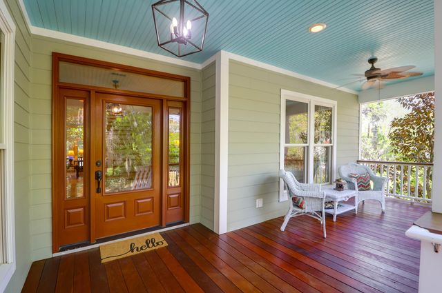 29 Morrison Avenue, Mcclellanville, SC 29458