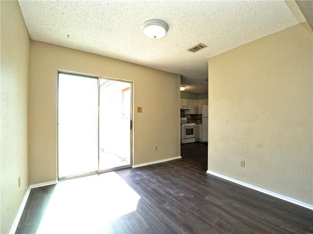 8407 Gallatin DR, Austin, TX 78736