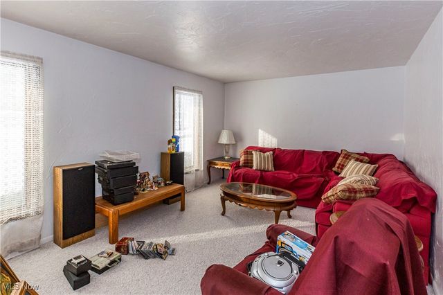 781 Lafayette Boulevard, Sheffield Lake, OH 44054