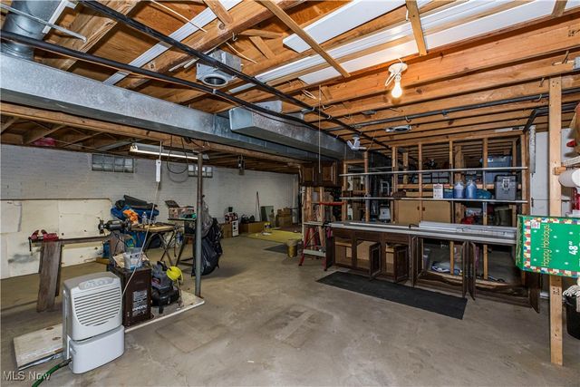 781 Lafayette Boulevard, Sheffield Lake, OH 44054