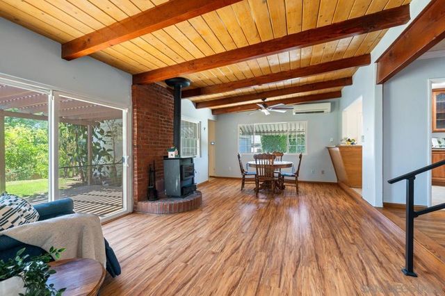 6031 Sinton, La Mesa, CA 91942