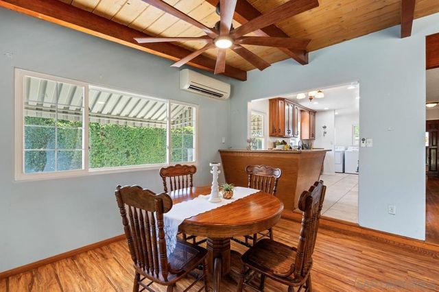 6031 Sinton, La Mesa, CA 91942