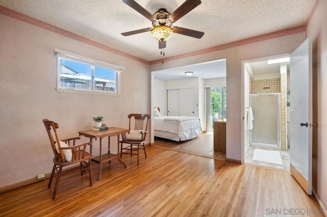 6031 Sinton, La Mesa, CA 91942