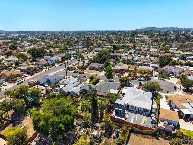 6031 Sinton, La Mesa, CA 91942