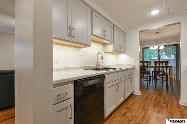 1122 Rockhurst Drive, Lincoln, NE 68510