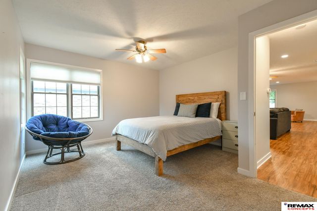 1122 Rockhurst Drive, Lincoln, NE 68510