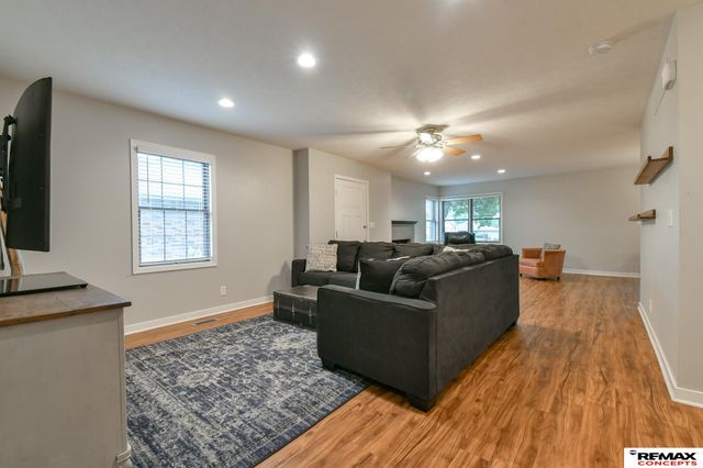 1122 Rockhurst Drive, Lincoln, NE 68510