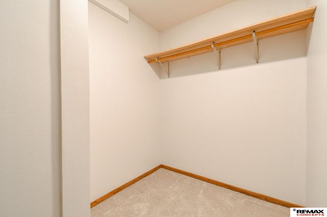 1122 Rockhurst Drive, Lincoln, NE 68510
