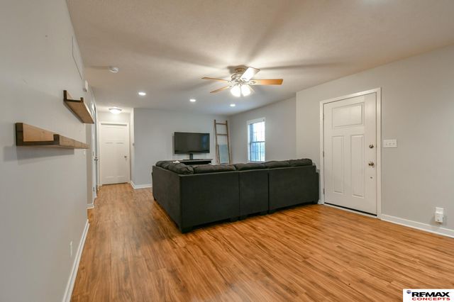 1122 Rockhurst Drive, Lincoln, NE 68510