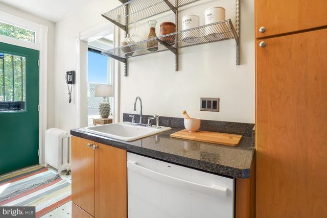 520 15TH ST SE, Washington, DC 20003