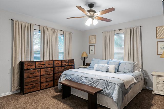 201 N Lamar Street, Edgewood, TX 75117