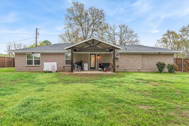201 N Lamar Street, Edgewood, TX 75117