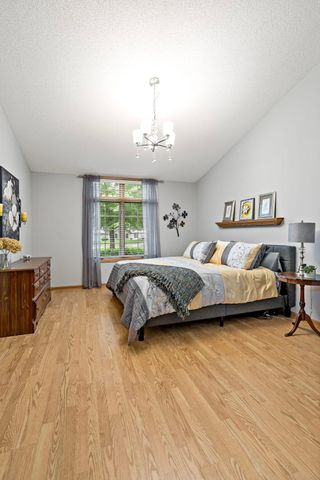 8541 Inverness Lane N, Brooklyn Park, MN 55443