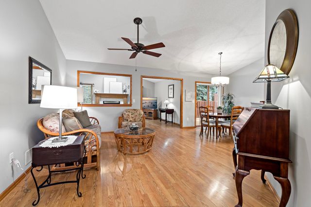 8541 Inverness Lane N, Brooklyn Park, MN 55443