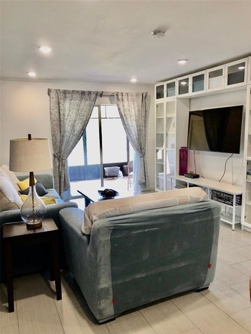 102 CAPRI ISLES BOULEVARD 106, Venice, FL 34292