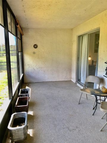 102 CAPRI ISLES BOULEVARD 106, Venice, FL 34292