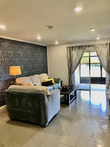 102 CAPRI ISLES BOULEVARD 106, Venice, FL 34292