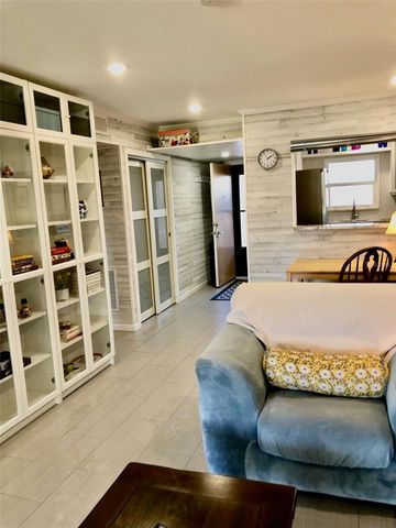 102 CAPRI ISLES BOULEVARD 106, Venice, FL 34292