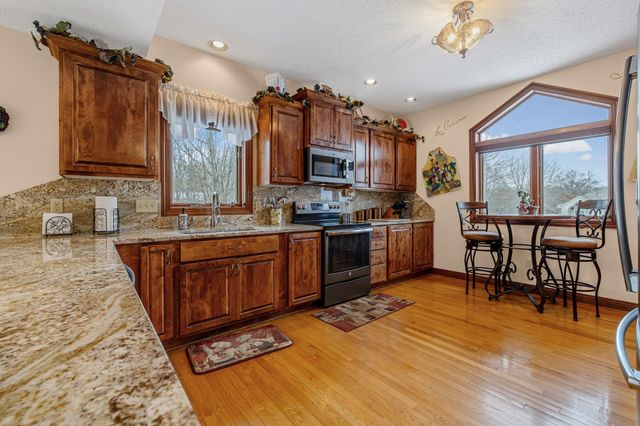 20270 Polk Street NW, Elk River, MN 55330