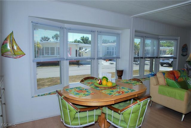 107 Snead DR, North Fort Myers, FL 33903