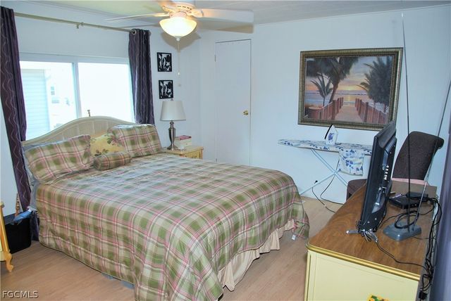 107 Snead DR, North Fort Myers, FL 33903