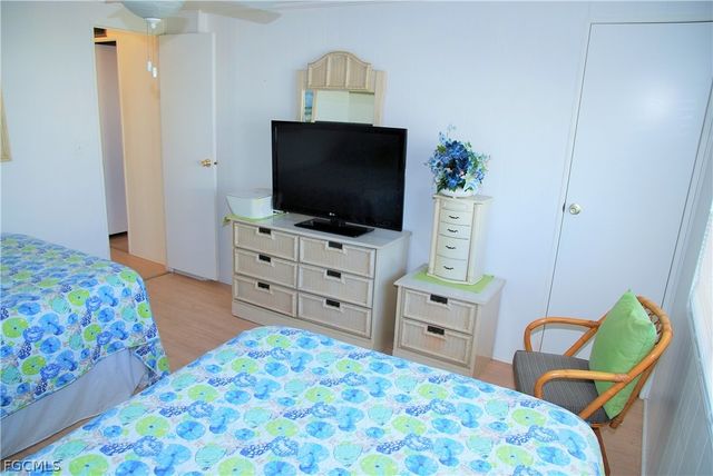 107 Snead DR, North Fort Myers, FL 33903