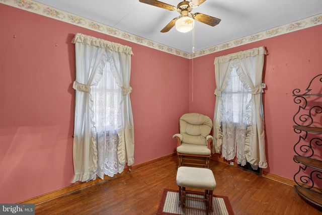 821 N HANOVER ST, Pottstown, PA 19464