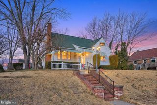 821 N HANOVER ST, Pottstown, PA 19464