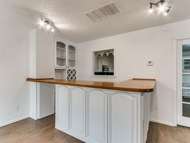 3629 N Ridgewood Drive, Midwest City, OK 73110