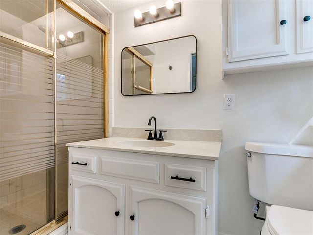 3629 N Ridgewood Drive, Midwest City, OK 73110
