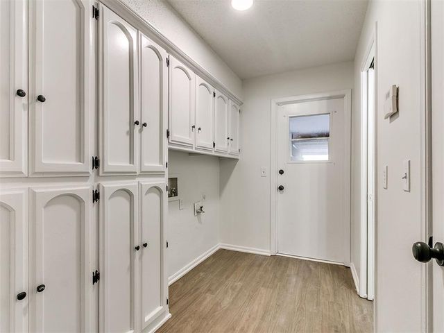 3629 N Ridgewood Drive, Midwest City, OK 73110
