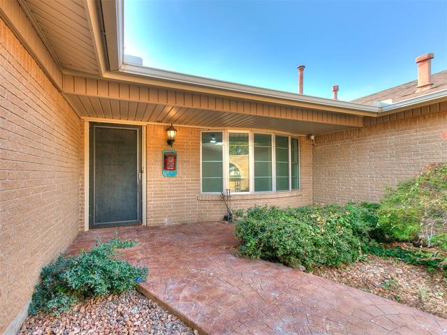 3629 N Ridgewood Drive, Midwest City, OK 73110