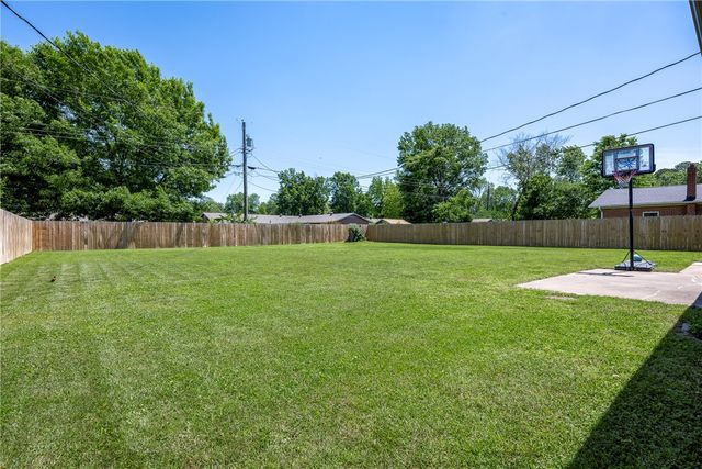 501 Janet Street, Springdale, AR 72762
